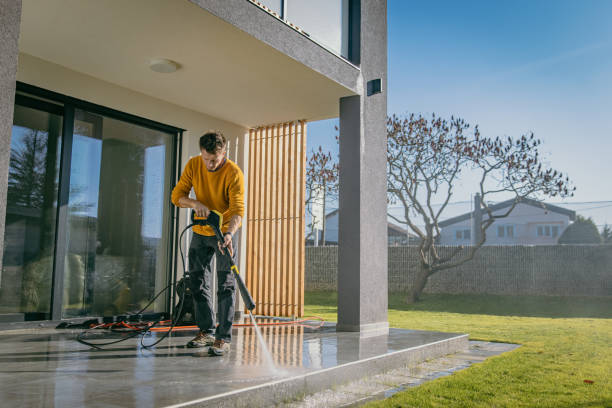 Best Patio and Deck Pressure Washing  in Signal Hill, CA